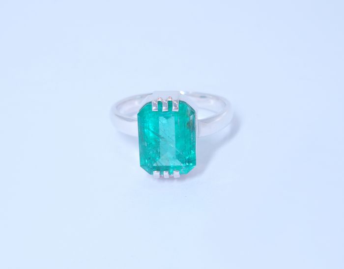 Серебряное кольцо 925 пробы с природным изумрудом 4.86 карат 3/3 - 91