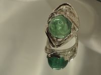 Серебряное кольцо с натуральным изумрудом-715